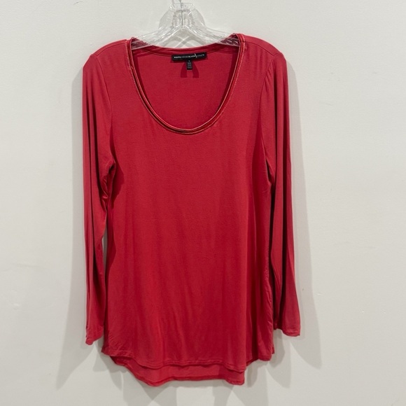 WHBM red scoop neck long sleeve top ❤️ silky lined collar - Picture 2 of 7